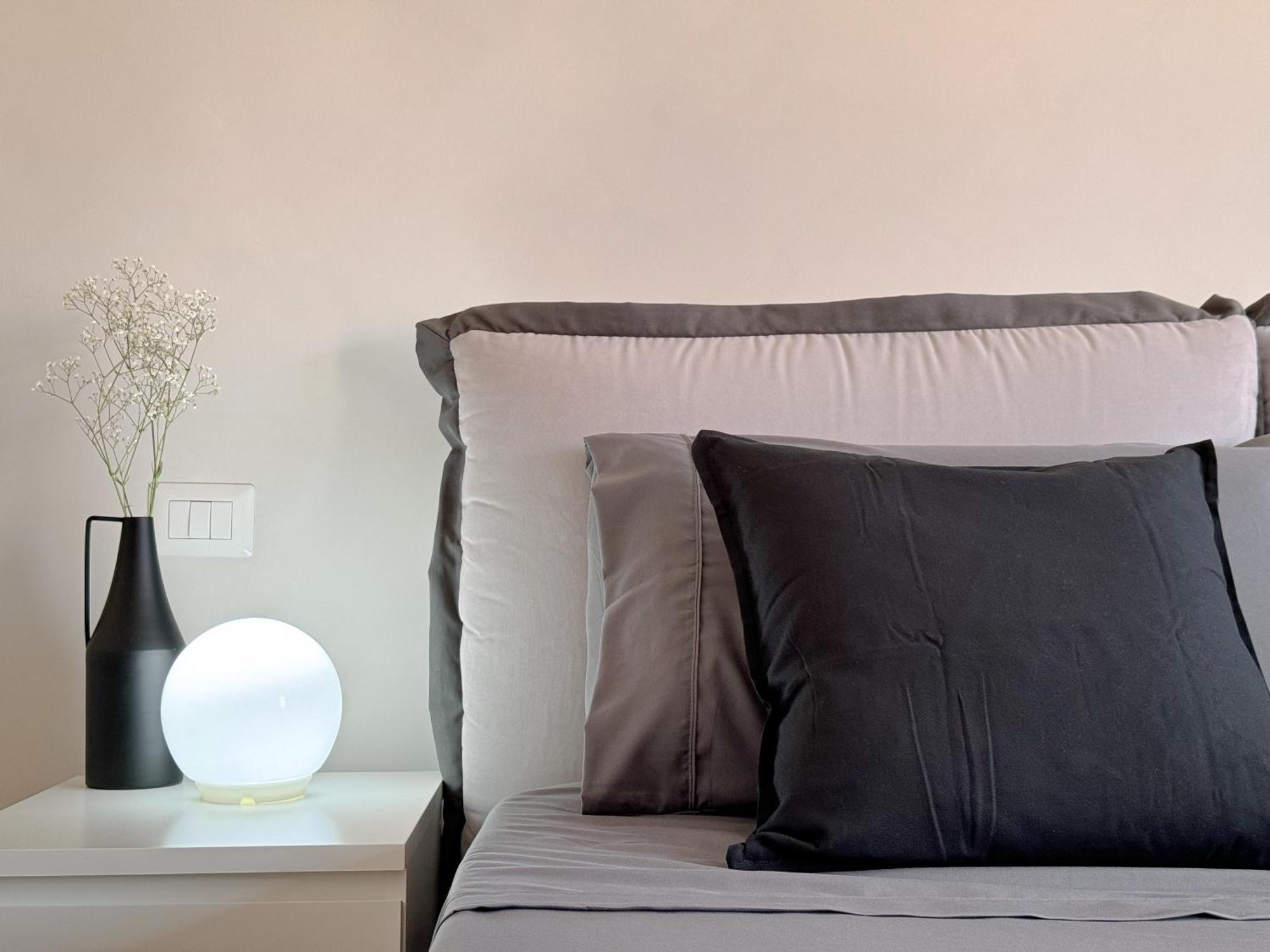 Lumen House - Attico Con Suite โรม ภายนอก รูปภาพ